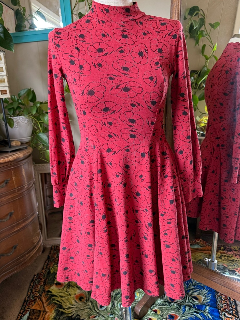 effies heart red floral long sleeve high neck dress fit and flare, size S